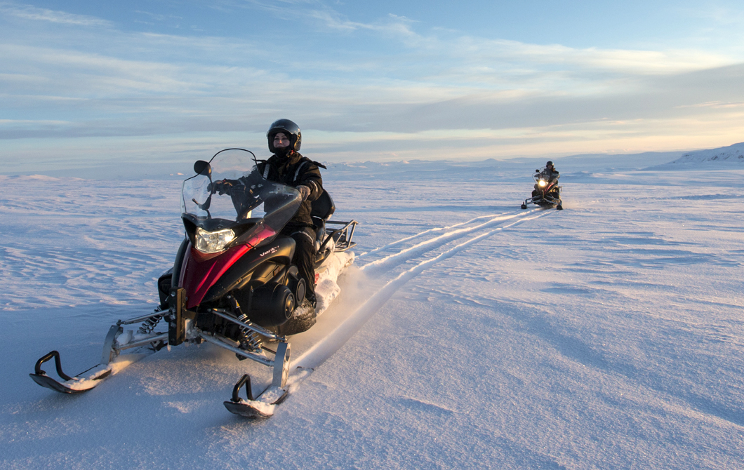 Anyone can master snowmobiling with Boutique DMC Iceland
